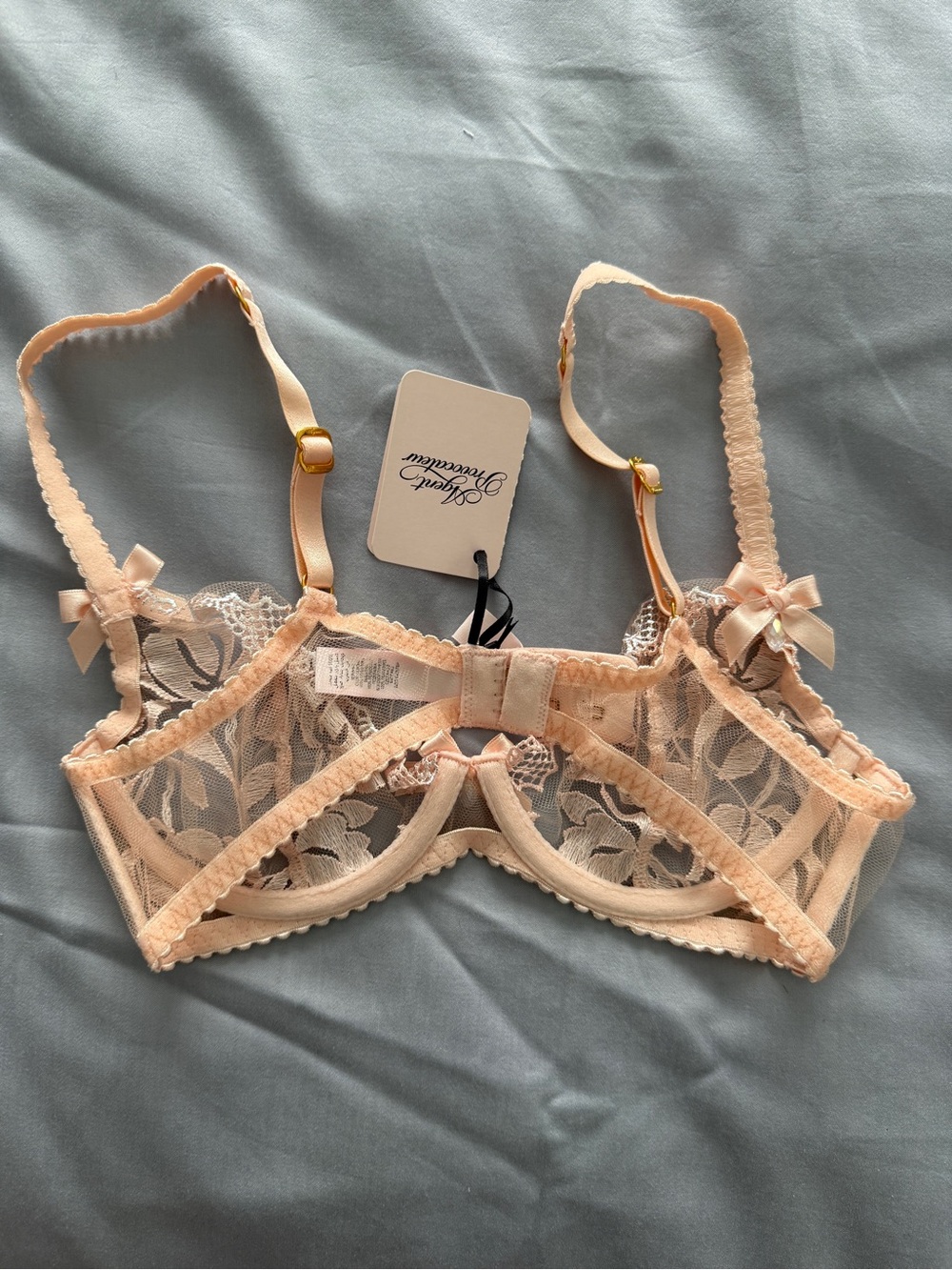NWT Agent Provocateur Sparkle Bra in nude/silver 32B - Picture 3 of 4